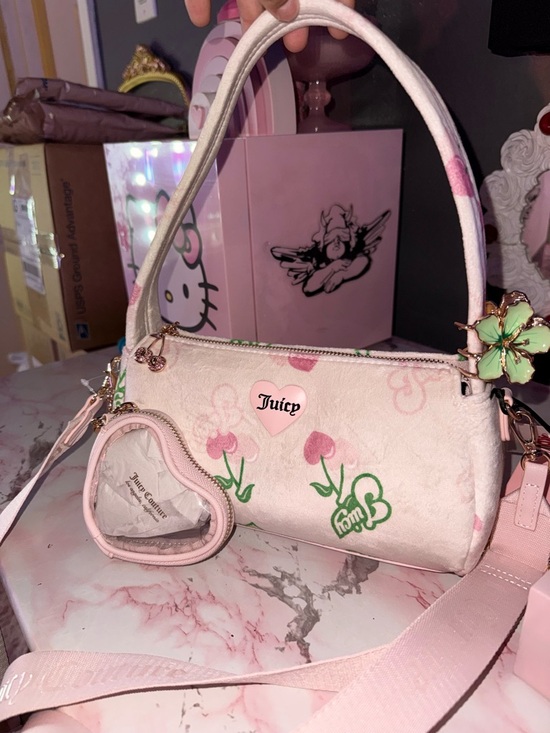 Juicy Couture Retro Juicy Cherry Shoulder/Crossbody Bag in Cream with Coin Pouch - Picture 2 of 6